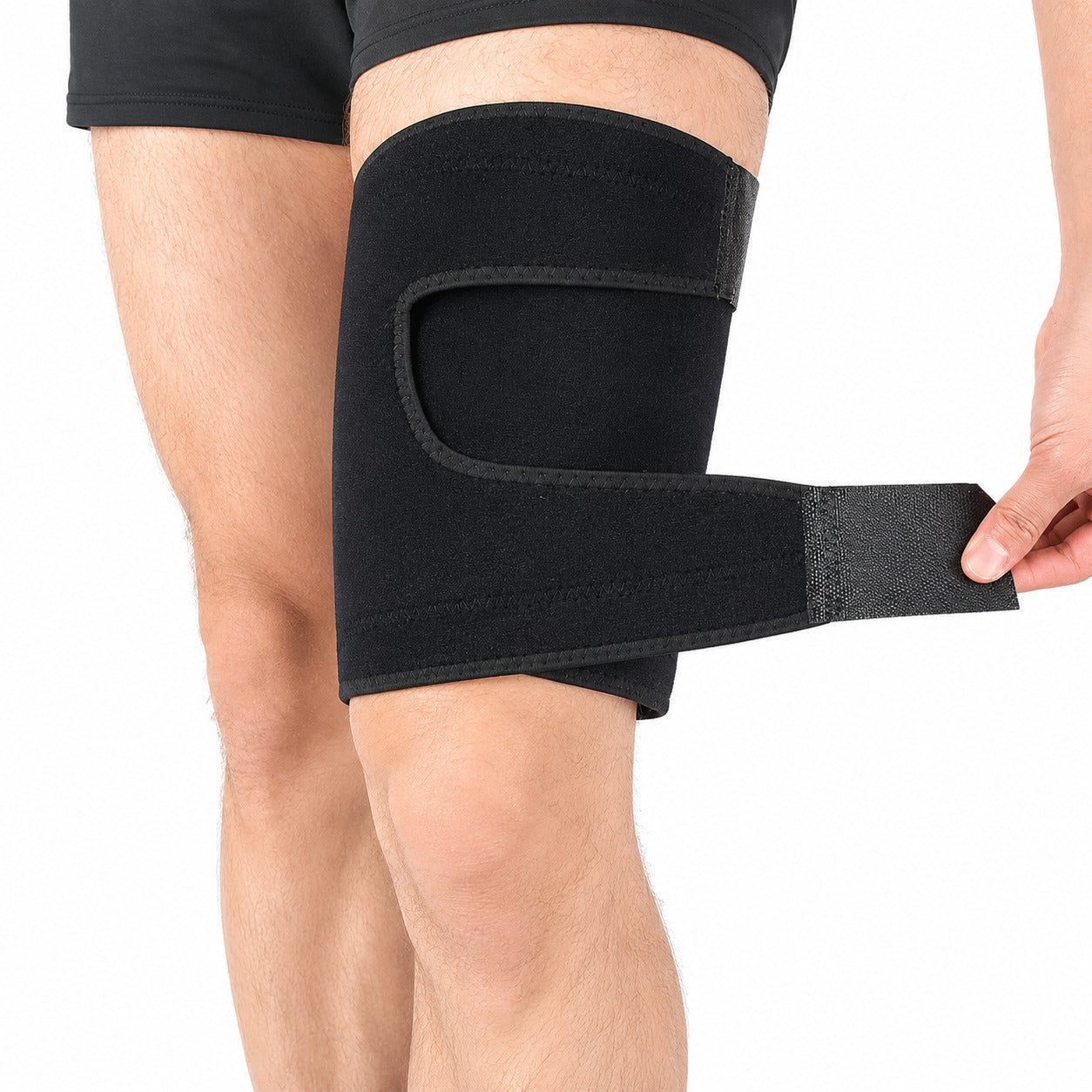 COOL-i Oberschenkel-Kompressionsbandage, Verstellbare Hamstring-Bandage mit Anti-Rutsch-Silikon für Sport, Fitness & Alltag